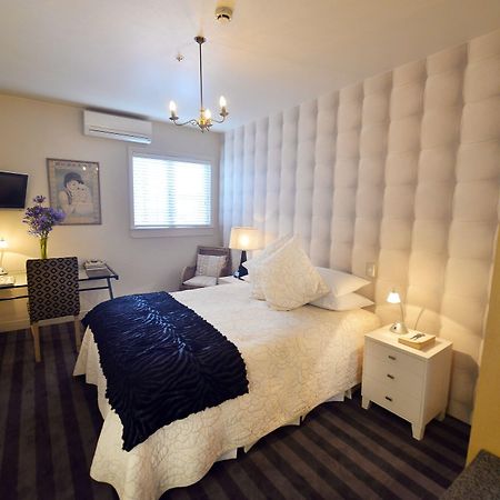 Nice Hotel New Plymouth Bagian luar foto