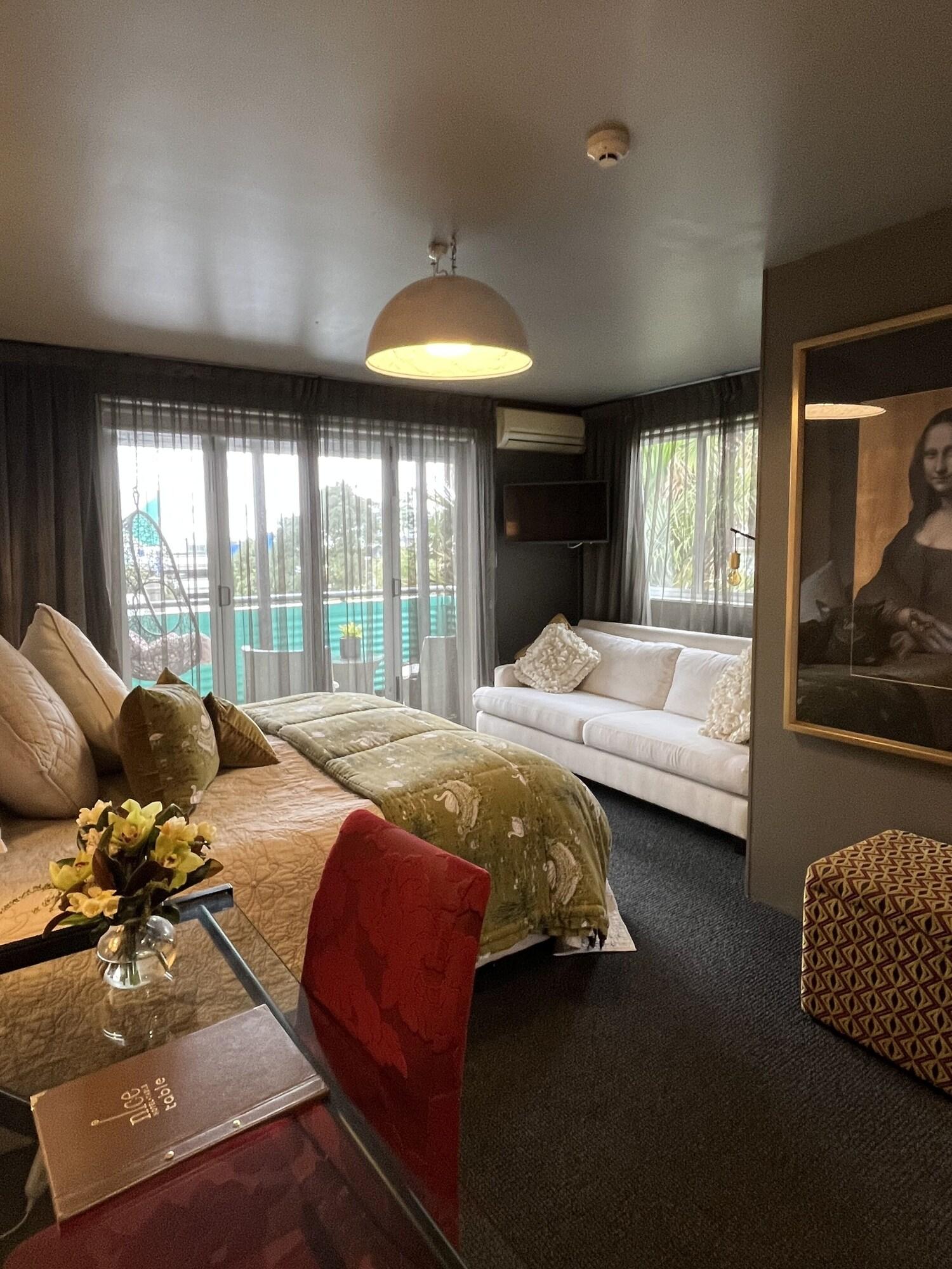Nice Hotel New Plymouth Bagian luar foto