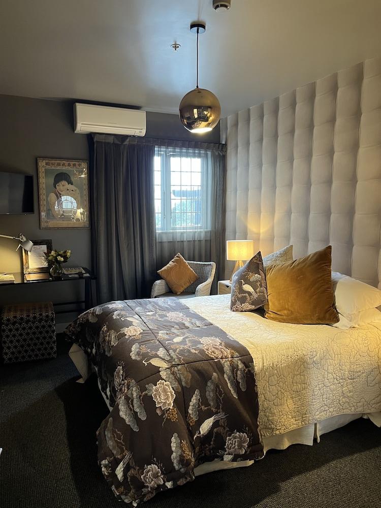 Nice Hotel New Plymouth Bagian luar foto